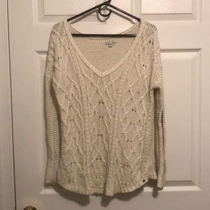 Cream V-neck American Eagle Sweater